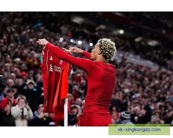 镜报阿森纳曼联紧盯小将贝利尼奥