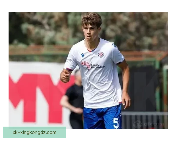 TA卢卡武什科维奇携田径教练系兄长 TA卢卡武什科维奇携田径教练系兄长